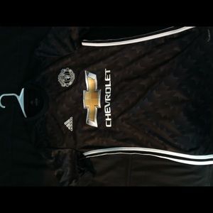 manchester united jersey